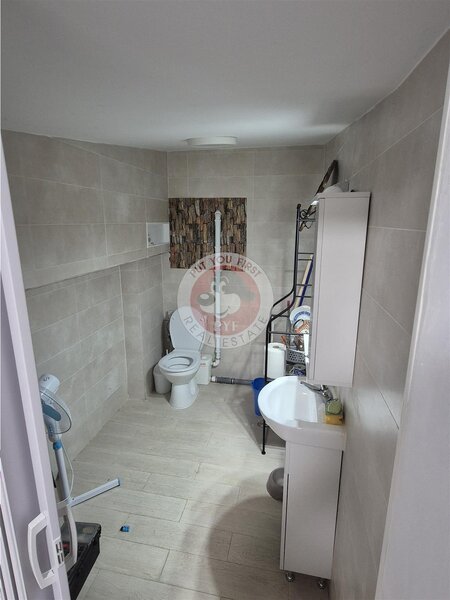 Piata Dorobantilor | 3 Boxe | Spatiu depozitare | 43mp | B12179